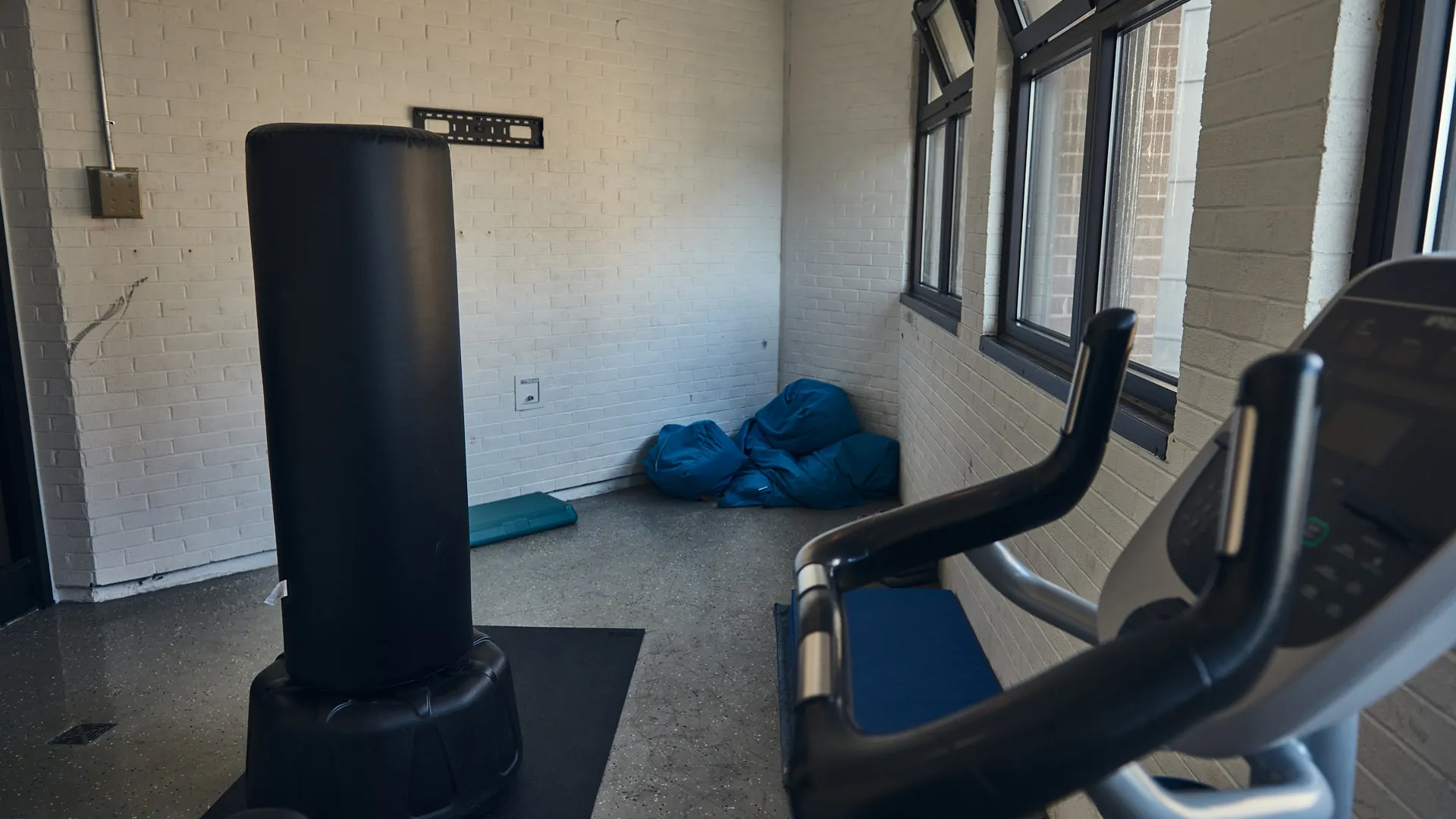 + de mouvement: aménager une salle d’exercice pour favoriser l’équilibre global.
